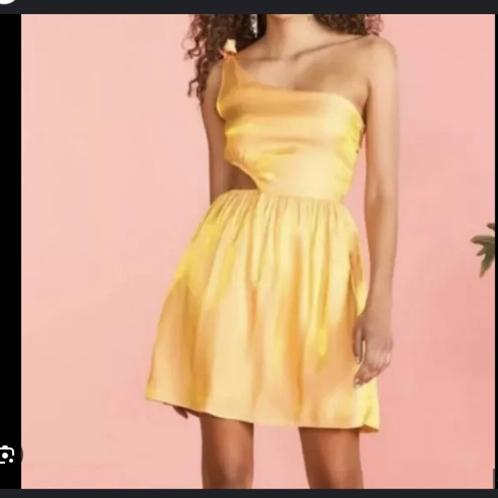 NWT Ontwelfth yellow shimmer gold dress one shoulder side cut in size L